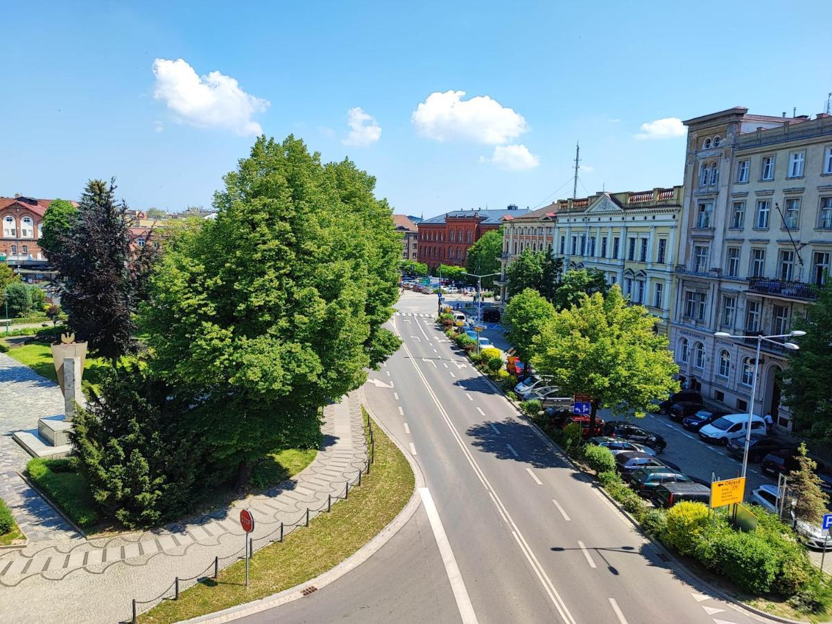 Апартаменты Centrum Grand Apartament Свидница Экстерьер фото