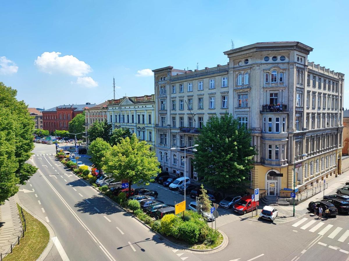 Апартаменты Centrum Grand Apartament Свидница Экстерьер фото